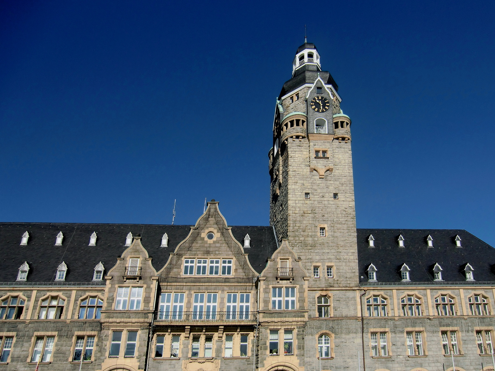 Town hall Remscheid, Germany; private detective Remscheid Germany, investigation company Remscheid Germany, private investigator Remscheid Germany, private eye Remscheid Germany